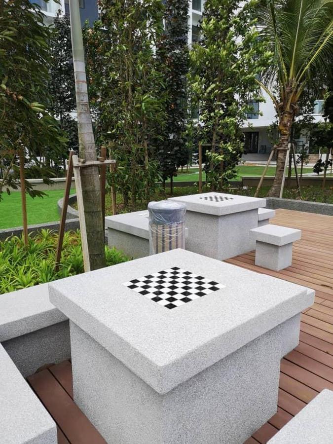 Timurbay Studio Apartment Facing Beautiful Beach Kuantan Exterior foto